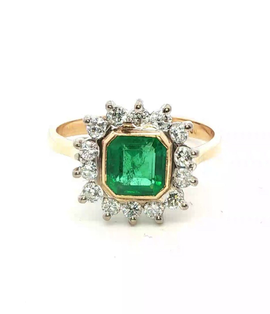 18ct Yellow Gold Emerald & Diamond Ring