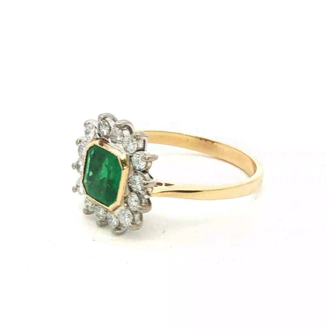 18ct Yellow Gold Emerald & Diamond Ring