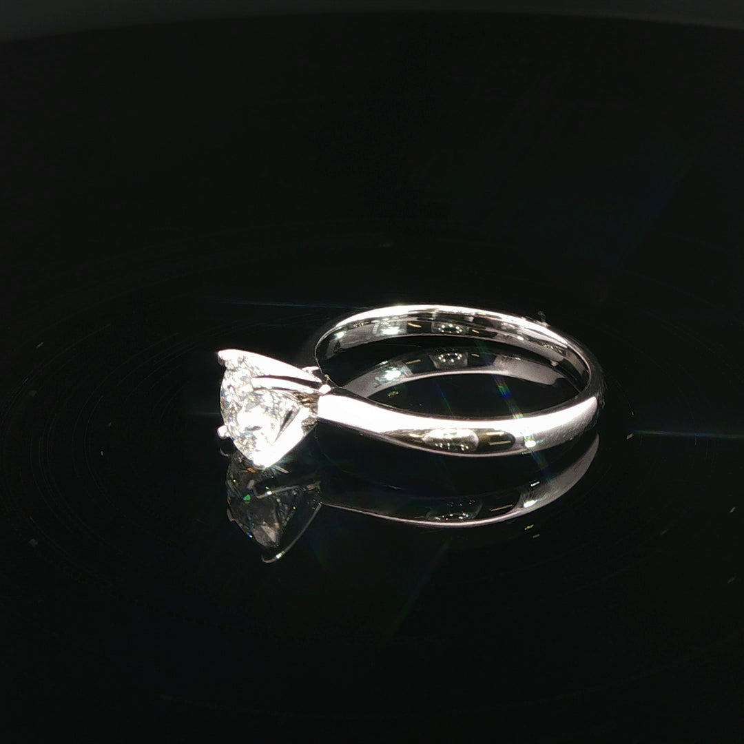 1.03ct E/VS1 Lab Grown Diamond Solitaire in 18ct White Gold