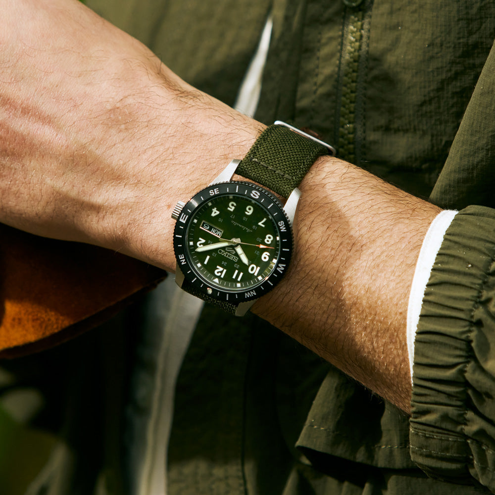 Khaki green strap green dial full fig 100mtr Auto